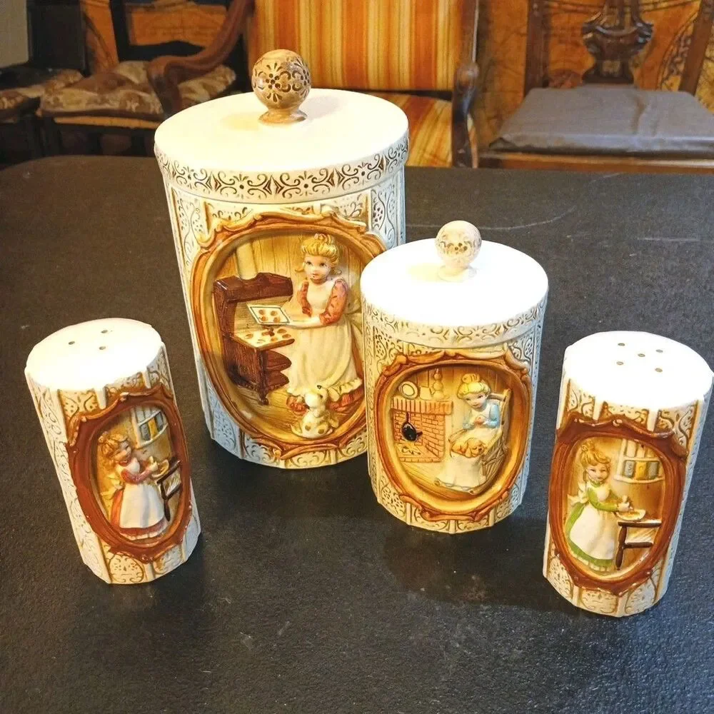 Vintage 1978 SEARS ROEBUCK Pioneer Woman ceramic kitchen canisters Salt Pepper